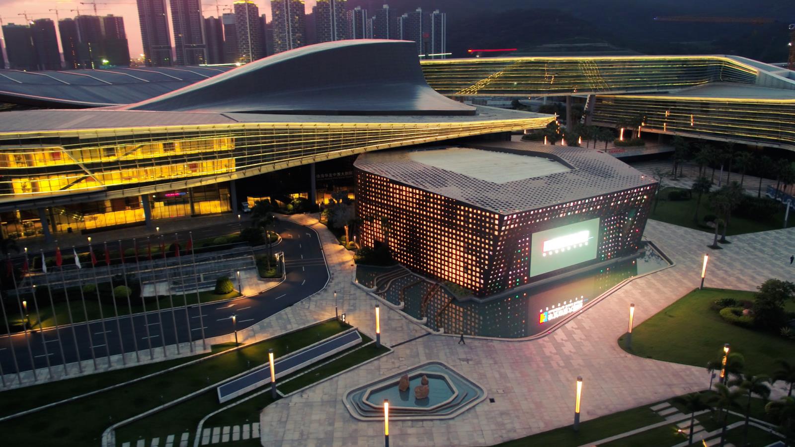 澳门贵宾会中演大剧院.jpg